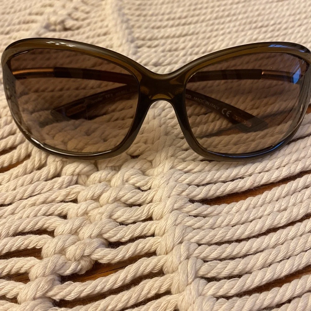 Tom Ford Sunglasses - Picture 4 of 6